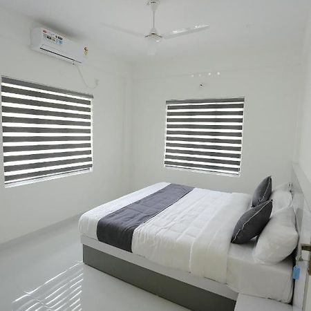 Yelza Hotel And Residence Alwaye Eksteriør billede