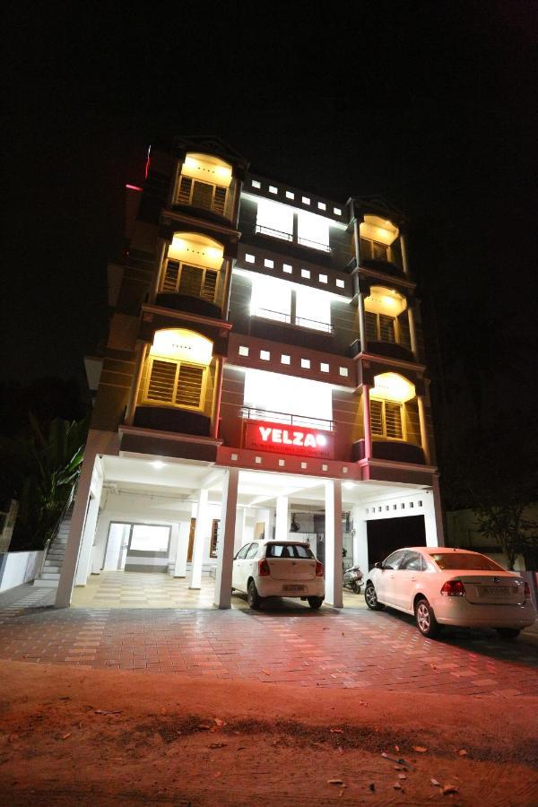 Yelza Hotel And Residence Alwaye Eksteriør billede